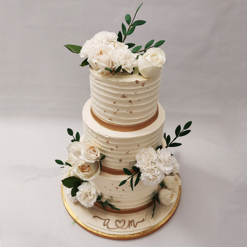Royal White Wedding Cake White And Gold Wedding Cake 3 Tier Wedding royal-white-wedding-cake-white-and-gold-wedding-cake-3-tier-wedding