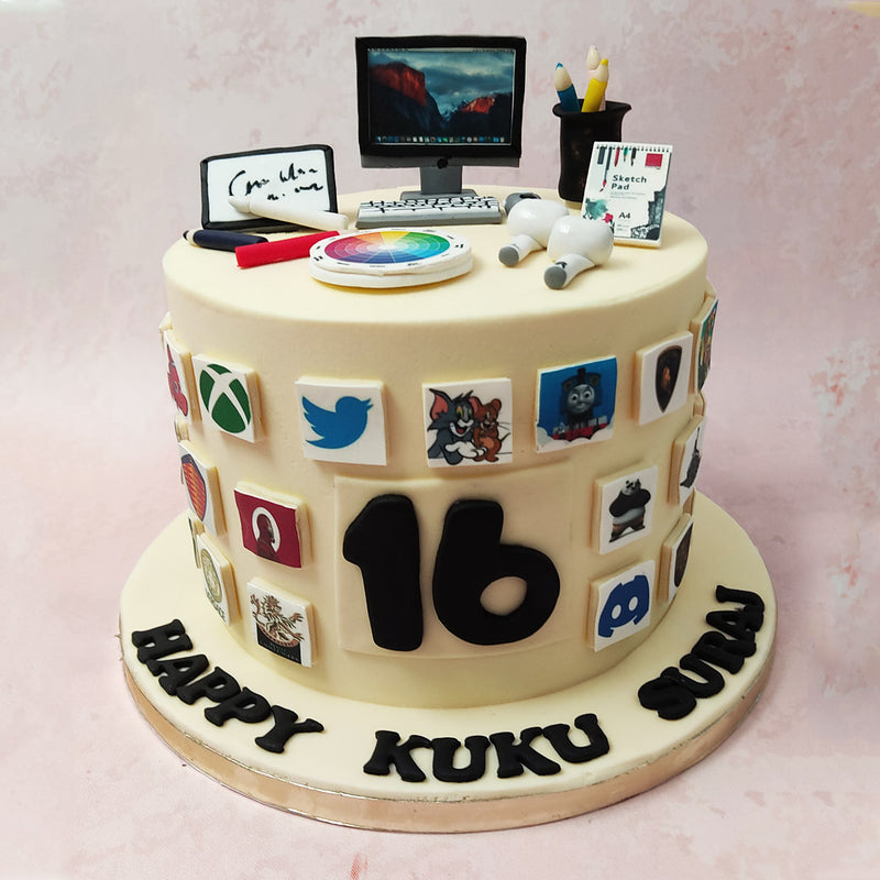 From the laptop to the edible earphones strewn on top of this Apps cake to the realistic colour palette, this technology cake design is the perfect example of where art meets artisanal, providing for a true gustatory treat.