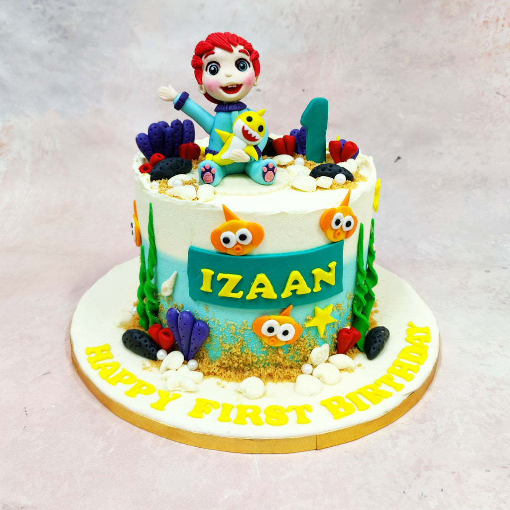 This Bebefinn Cake is a burst of undersea joy designed for little ones who light up at the first beat of a catchy tune. 