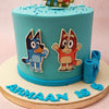 Bluey and Bingo, the stars of the show can be spotted at the centre and top of this Bluey birthday cake for kids, possibly on yet another adventure that will unfurl in the most engrossing and hilarious way. 