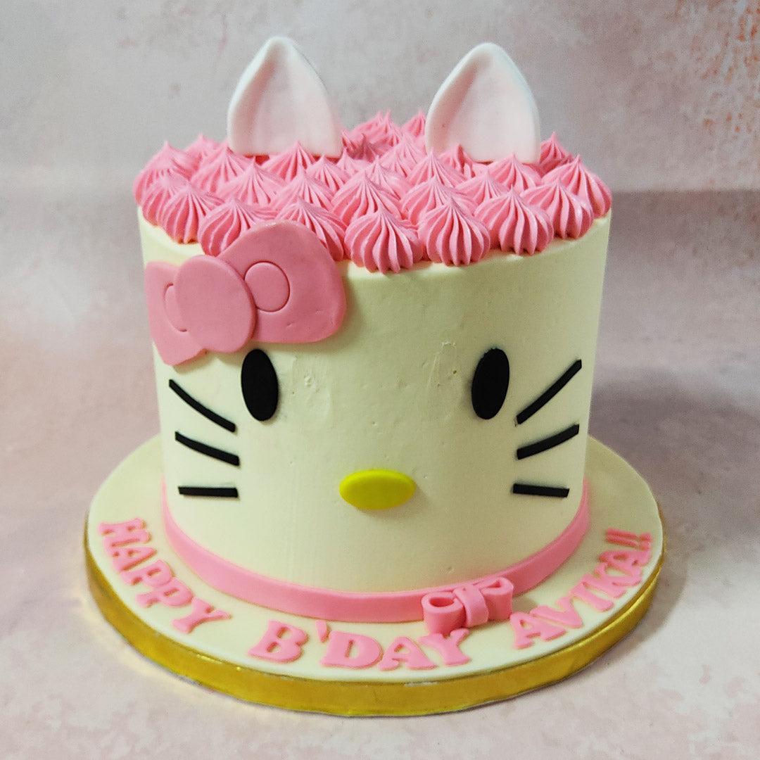 Hellokitty buttercream cake | Hello kitty cake design, Hello kitty cake, Hello  kitty birthday cake