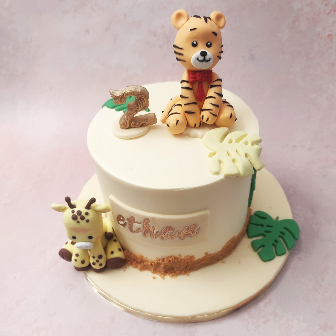 50 Tiger Cake Design (Cake Idea) - October 2019 | Tiger cake, Animal  birthday cakes, Cheetah birthday cakes