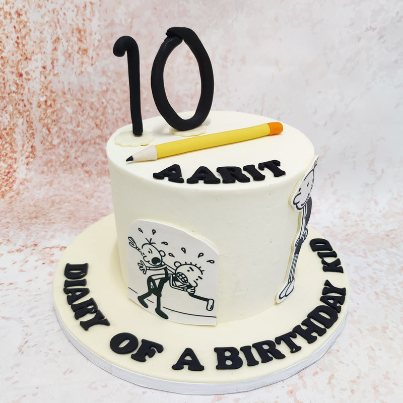 This Wimpy Birthday Cake For Kids features meticulously crafted decorative elements including a classic scene of Greg's golf mishap - reminiscent of his many sporting disasters that readers have come to love and laugh at. 