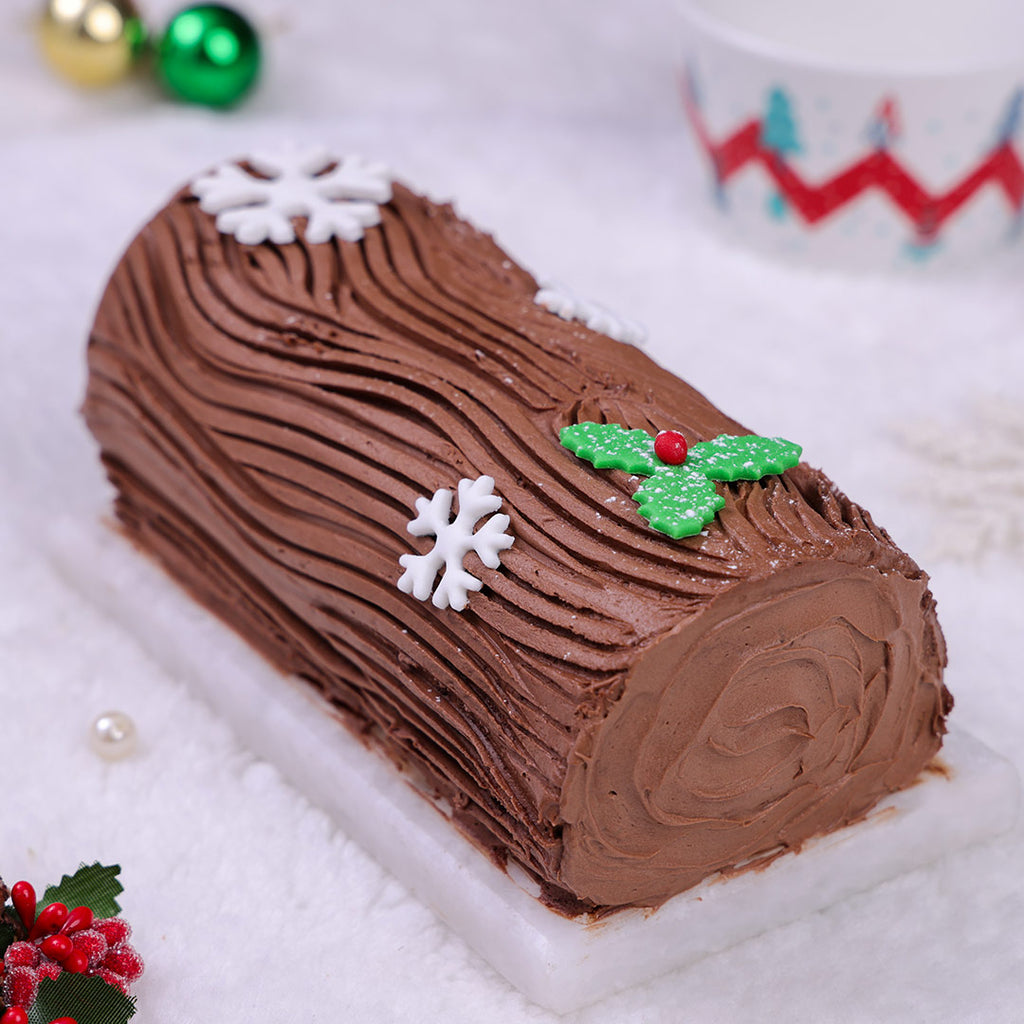 Chocolate Yule Log Cake