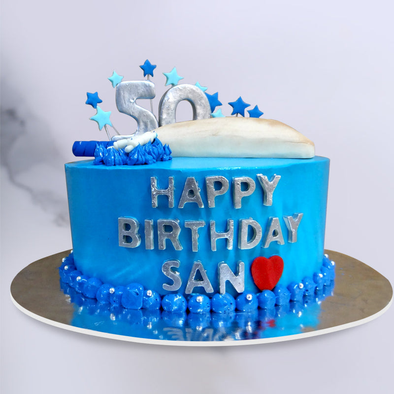 There are a number of festive elements from stars to sparkle that give this cricket birthday cake a celebratory touch,making it the perfect birthday cake for fathers and other cricket fans because with this cricket cake design, you no longer have to just live and breathe cricket, you can eat it too!