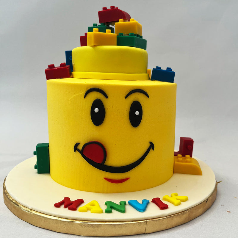 Building Block birthday cake for boys