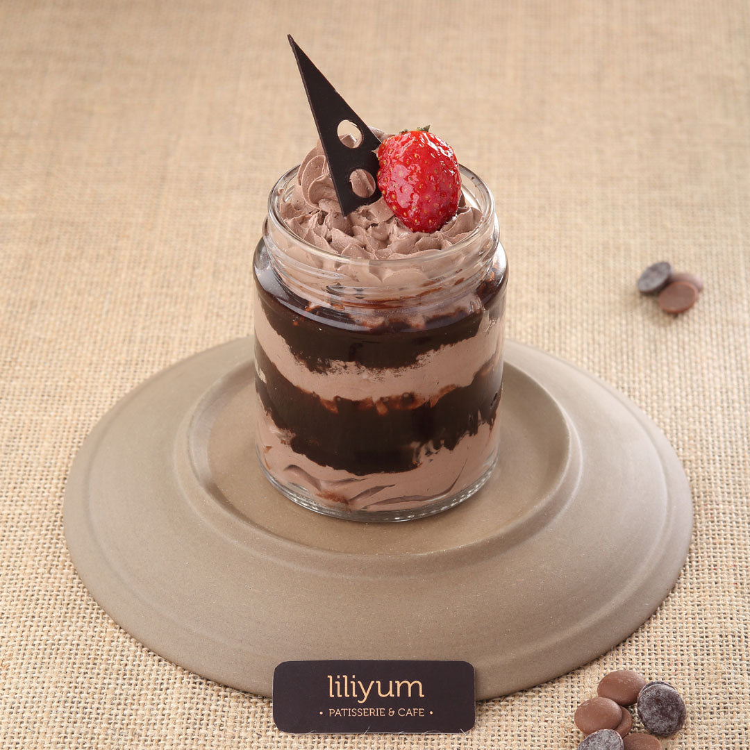 Chocolate Jar Cake | Jar Desserts | Order Jar Cakes in Bangalore ...