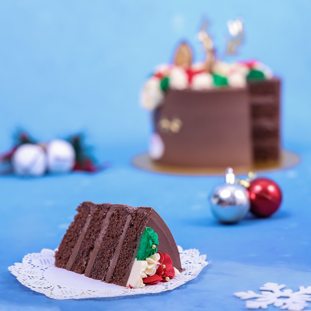 Tea Cakes Rudolph Chocolate Reindeer Cakes | Rudolph Theme Cake – Liliyum Patisserie & Cafe