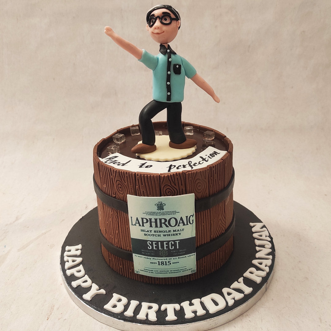 Jack daniels designer cake  40th birthday cake for men or daddy  Liliyum  Patisserie  Cafe