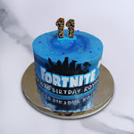 This fortnite cake holds a black banner which is placed in the center of this Fortnite theme cake for boys/girls where your customized message can be inscribed and displayed, making the design a whole lot more personal.