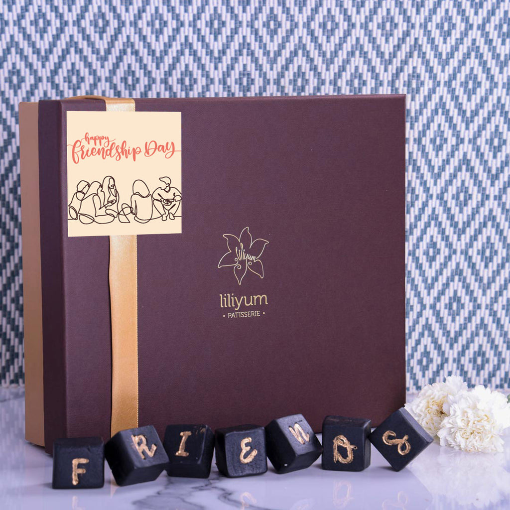 Friendship day gift hamper from liliyum for all the friends out there who loves to celebrate lil joy moments with friends. Gift your best friend this special friendship day gift hamper