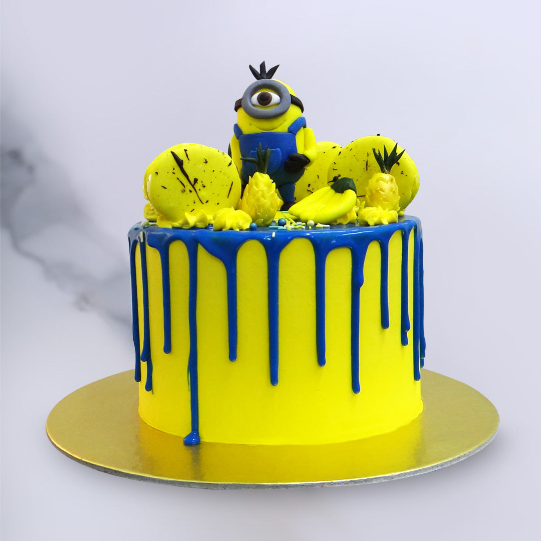 Cute Yellow Minion Cake 1 Kg