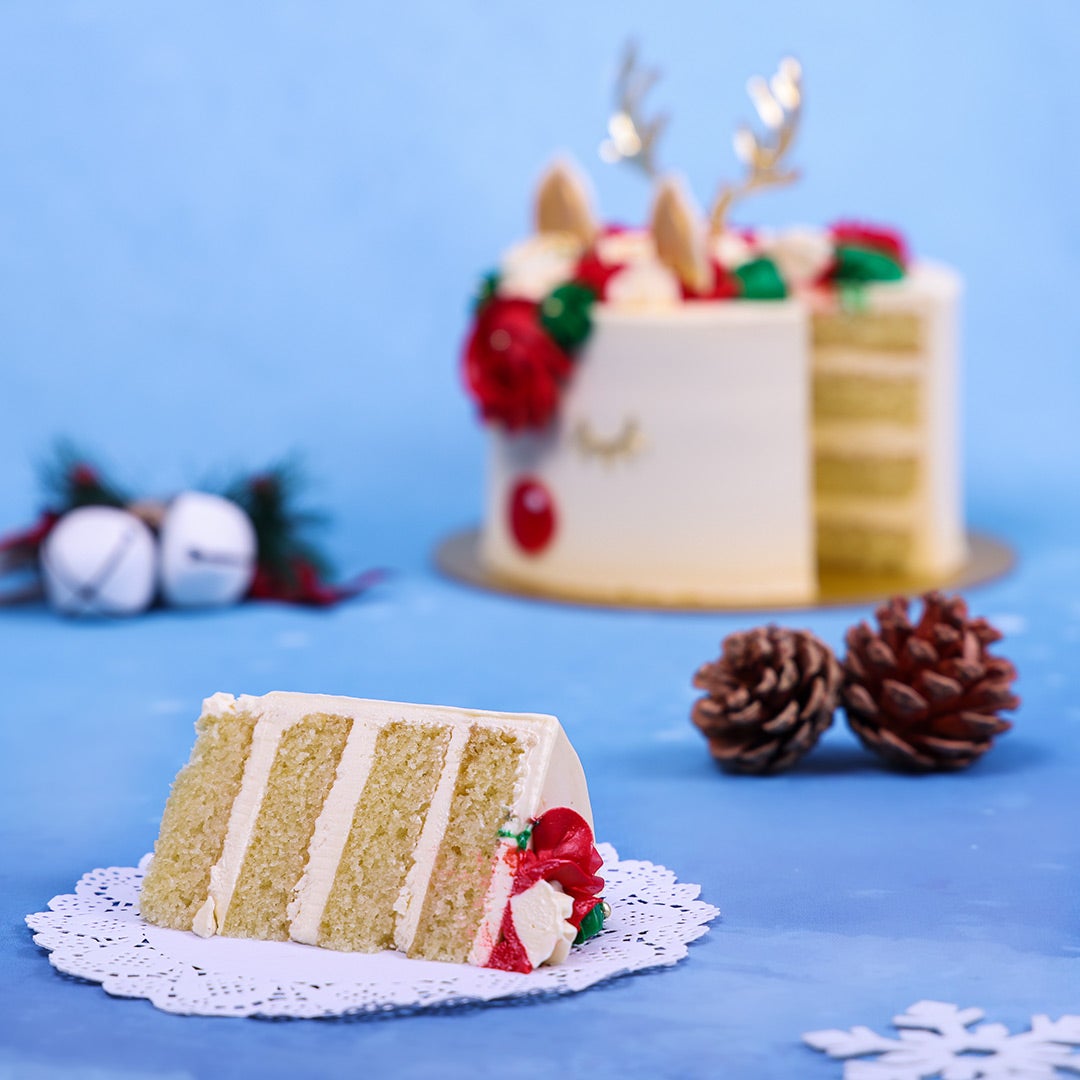 Tea Cakes Rudolph Vanilla Reindeer Cakes | Rudolph Theme Cake – Liliyum Patisserie & Cafe