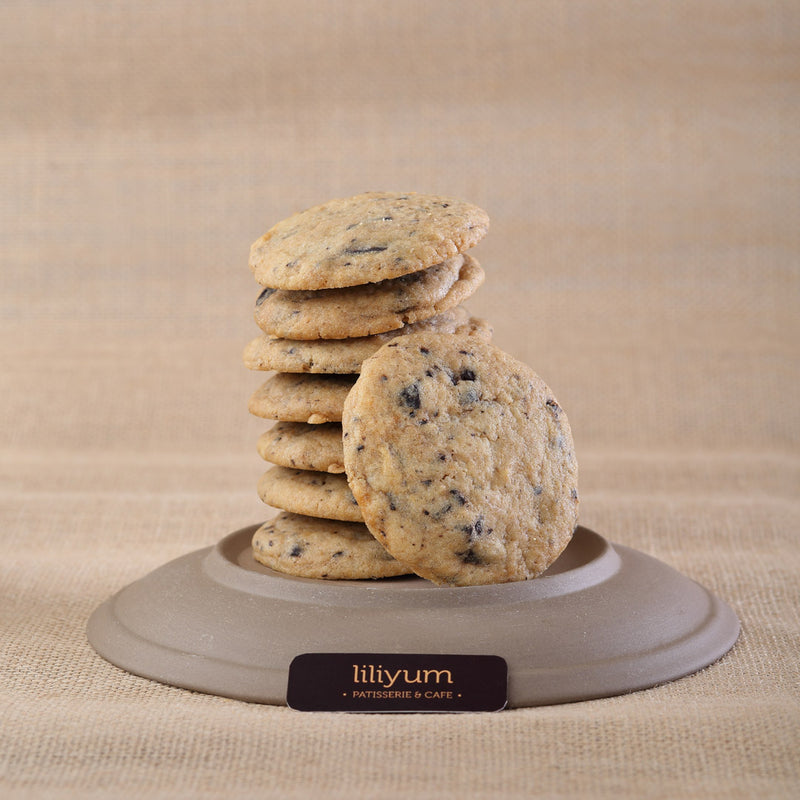 Eid special gift hamper - The cookie for the soul. Mellow and buttery vanilla cookies with rich chocolate chips - flavour-bomb in every bite .