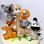 These animals represent the sentiment of friendly well-wishers of nature here to meet and greet your child, filling their hearts and tummies with a special kind of love found only in Liliyum Patisserie animal theme cakes!