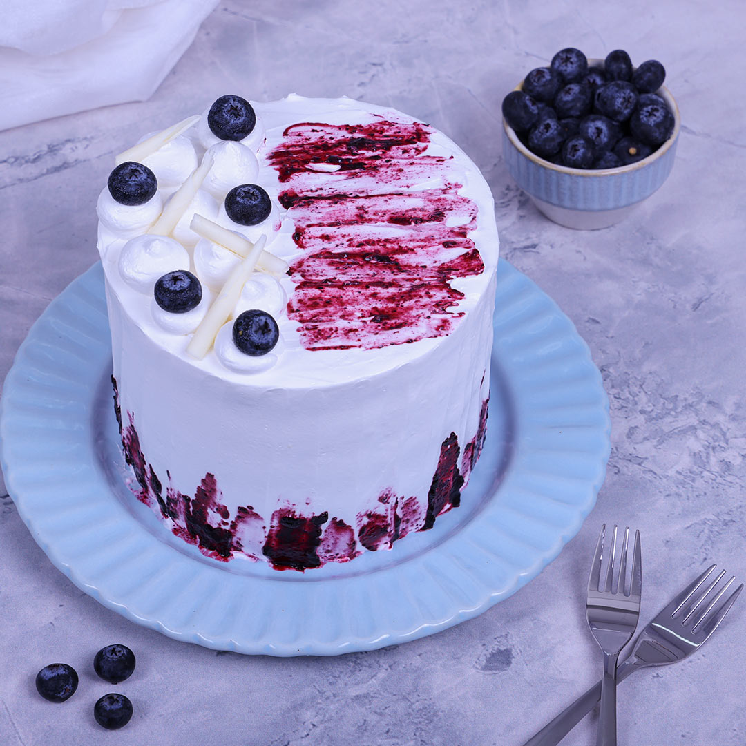 Very blueberry layer cake