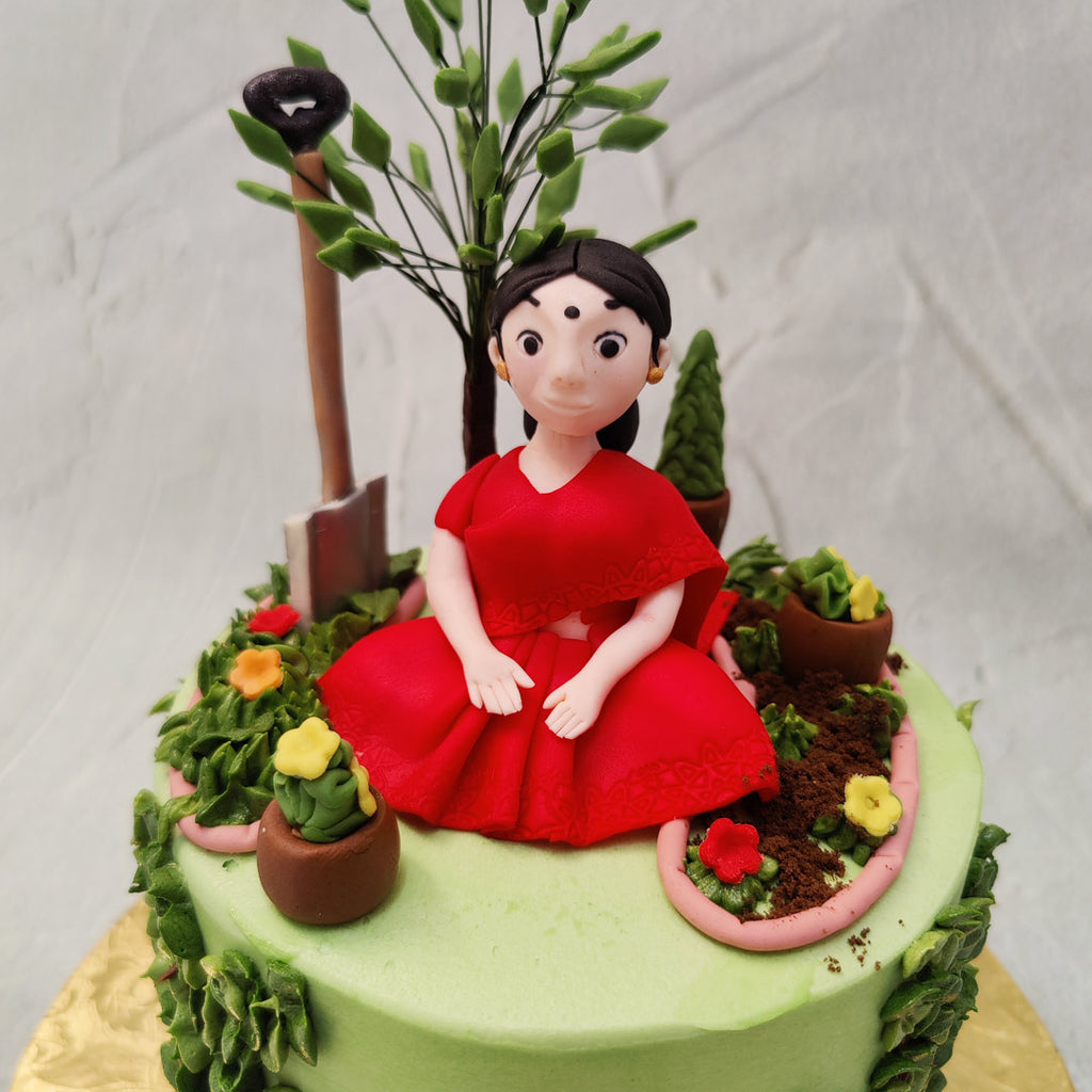 Wisteria Garden Cake: Hand Painting and Royal Icing