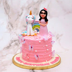This girl with unicorn cake design is a picture straight out of a storybook that has been tangibly and edibly brought to life to recreate all your fairytale dreams on a platter.