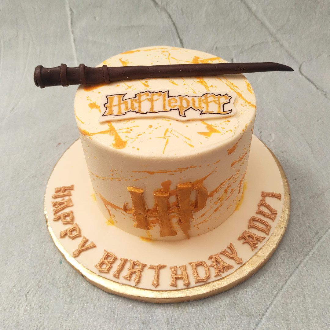 Harry Potter Hufflepuff Cake | Harry Potter Cake | Order Custom ...