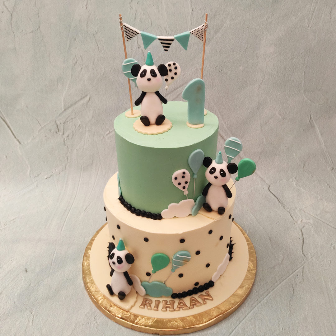 Lola's Cupcakes Panda Animal Themed Birthday Cake - YouTube