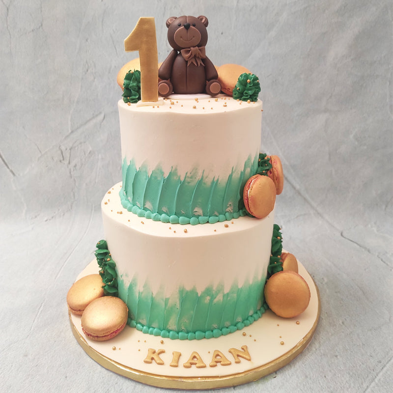 This two tier teddy cake is every child’s dream. A life-sized and edible version of the things that bring them the most joy and comfort, such as this teddy cake will have them over the moon!