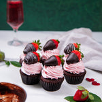 Valentine's day cupcakes - Chocolate covered strawberries - Liliyum Patisserie & Cafe